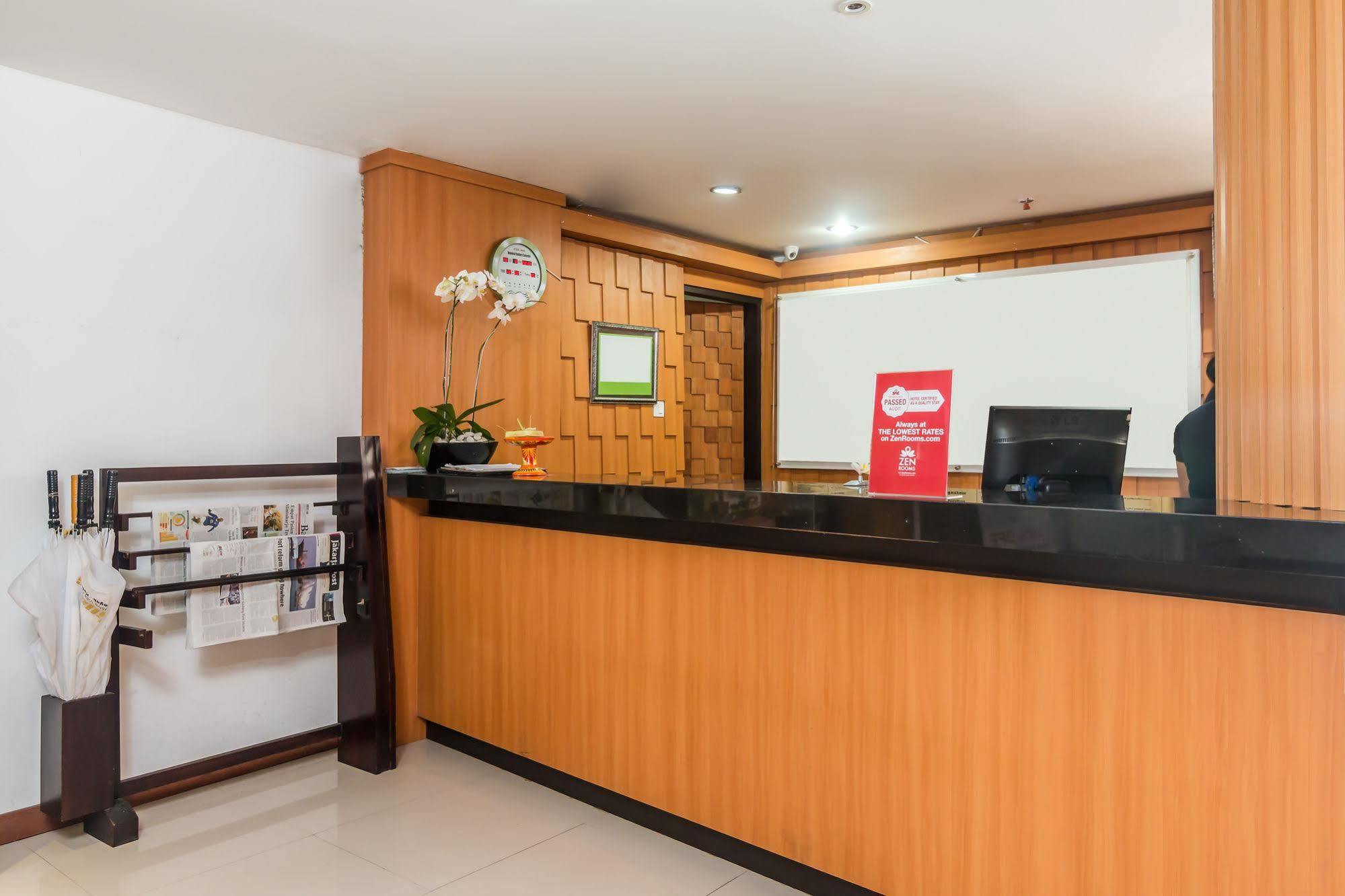 Zen Rooms Seminyak Pangkung Sari Extérieur photo